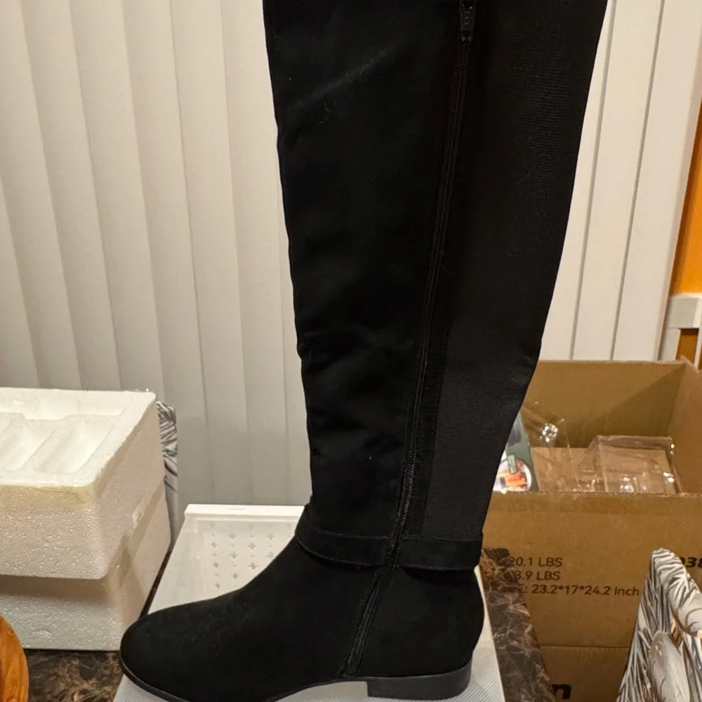 Chic Black Over the Knee Women's Boots